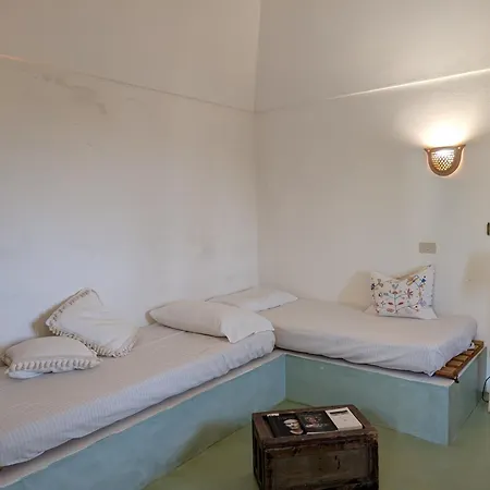 Dammusi Musa * Pantelleria