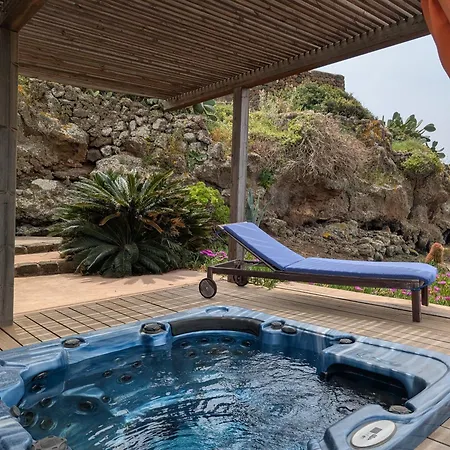 Nyaraló Dammusi Musa Pantelleria
